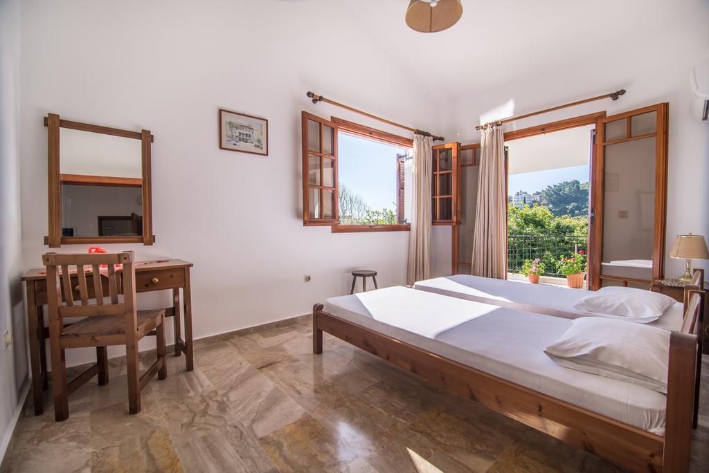 Maria Parameriti Apartments Poros  Esterno foto