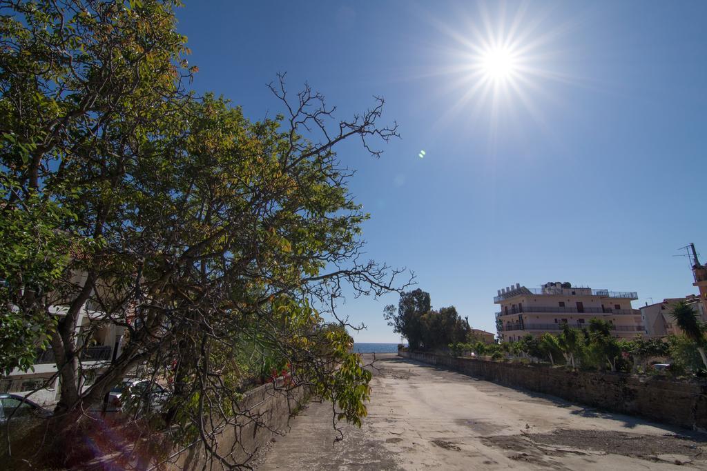 Maria Parameriti Apartments Poros  Esterno foto